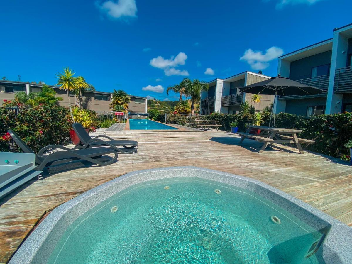 Villa Zion Whitianga Exterior photo