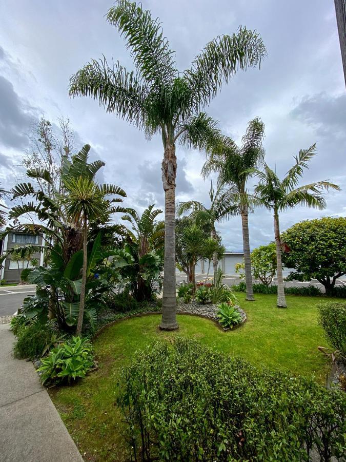 Villa Zion Whitianga Exterior photo